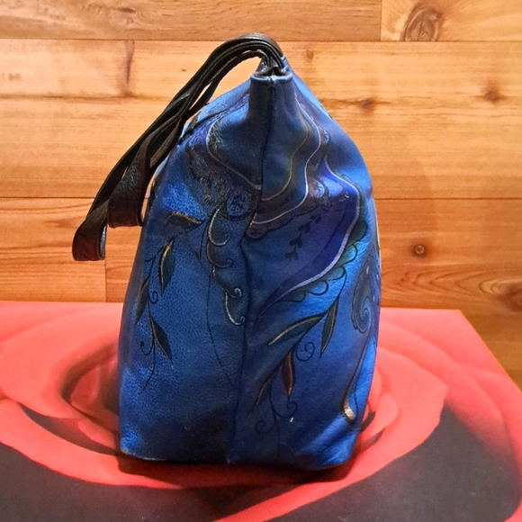 Anuschka Handbag - Picture 8 of 8